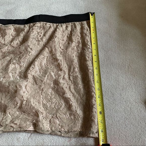Loft Lace Skirt Size 12 - Picture 8 of 8